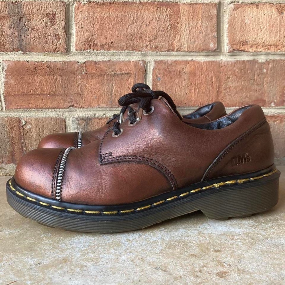 VINTAGE DR. MARTEN MIE 2A06 zipper cap toe oxfords